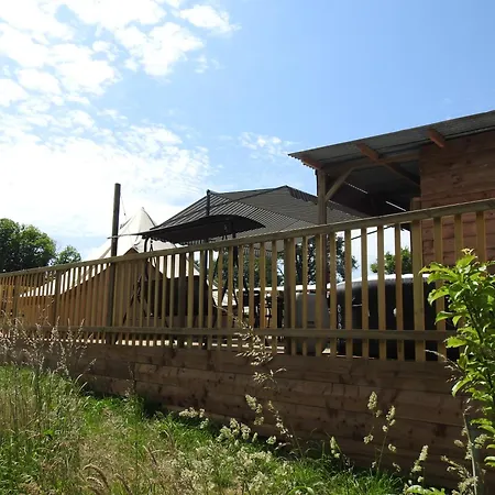 Mobil-home Nature Au Coeur Du Perigord Prive Semesterpark *