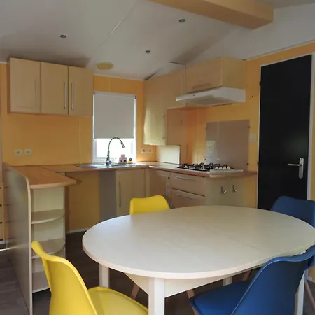База отдыха Mobil-home Nature Au Coeur Du Perigord Prive Savignac-Ledrier